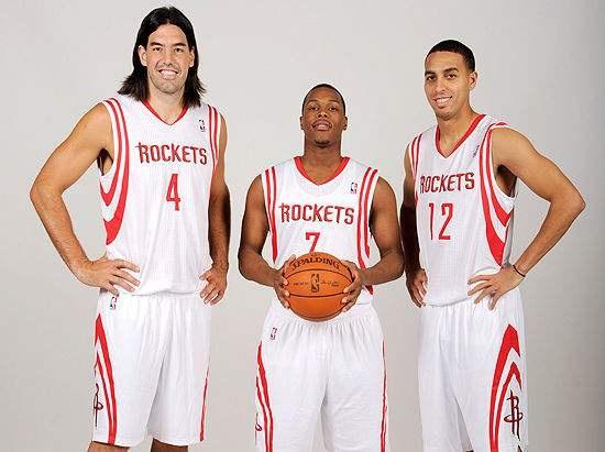 杰伦·约翰逊背靠背拿下三双，成为老鹰队史第二人